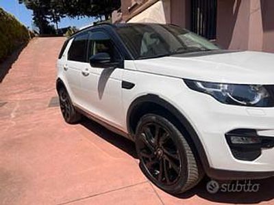 Bianco Usata 2017 Land Rover Discovery Sport SE SUV | 17.800 € (Molto cara)