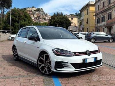 VW Golf VII