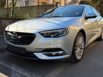 Usata Opel Insignia 136 CV (100 kW) 2017 Blu/azzurro Berlina