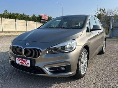 Usata BMW 220 Luxury Line 190 CV (139 kW) 2014 Grigio Monovolume