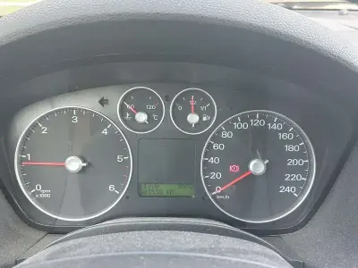 Usata Ford C-MAX Ghia 136 CV (100 kW) 2004 Monovolume