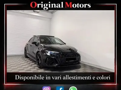 Usata Audi RS3 Sportback 400 CV (294 kW) 2024 Nero Utilitaria