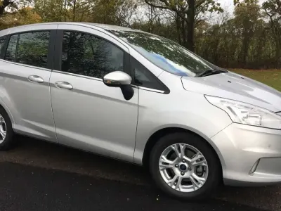 Begagnad Ford B-MAX