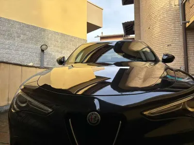 Usata Alfa Romeo Stelvio Executive 210 CV (154 kW) 2018 Nero SUV