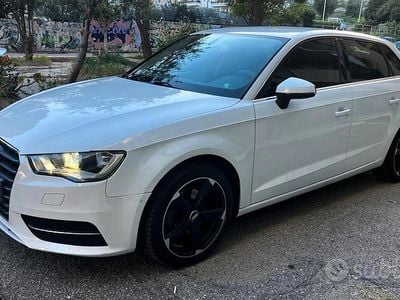 Usata Audi A3 Attraction 110 CV (80 kW) 2014 Bianco Berlina