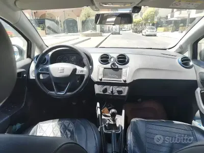 Usata Seat Ibiza 75 CV (55 kW) 2016 Marrone Berlina
