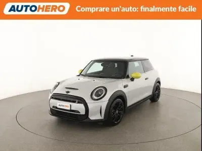 Usata Mini Cooper SE 75 kW (102 CV) 2020 Argento Utilitaria