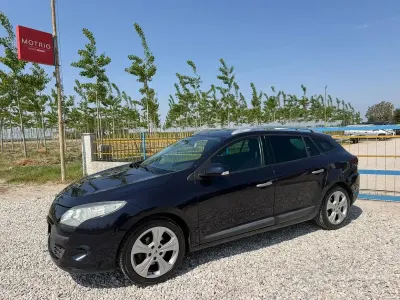 Usata Renault Mégane Coupé Dynamique 140 CV (102 kW) 2009 Bluazzurro Coupé