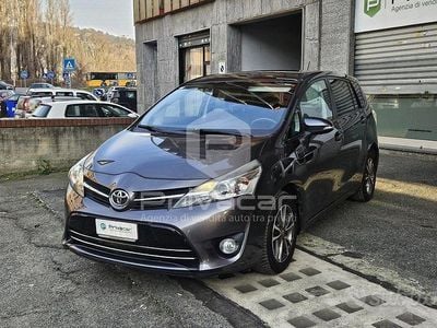 Grigio Usata 2014 Toyota Verso Active Monovolume | 8500 € (Buon prezzo)