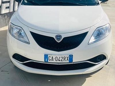 Usata Lancia Ypsilon S 69 CV (50 kW) 2020 Bianco Utilitaria