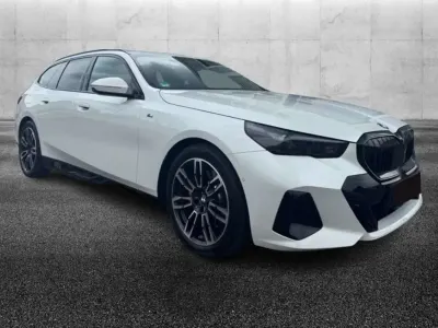 Usata BMW 520 M Sport 197 CV (144 kW) 2025 Bianco Station wagon