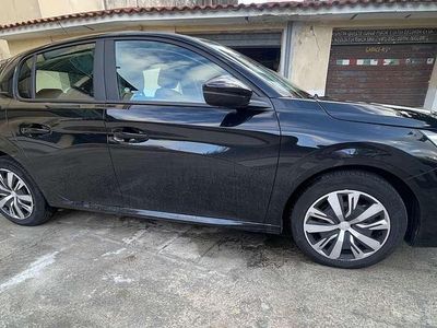 Usata Peugeot 208 Active 102 CV (75 kW) 2023 Nero Utilitaria