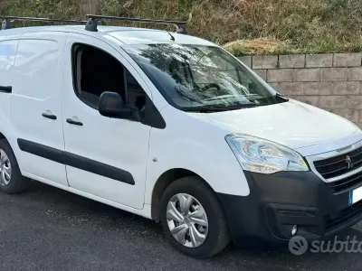 Usata Peugeot Partner 100 CV (73 kW) 2017 Bianco