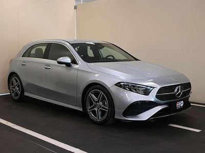 Usata Mercedes A180 AMG Line Premium 136 CV (100 kW) 2024 Grigio
