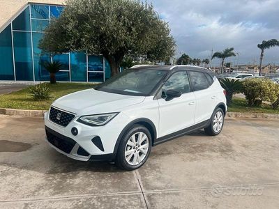 Usata Seat Arona Xperience 115 CV (84 kW) 2024 Bianco SUV