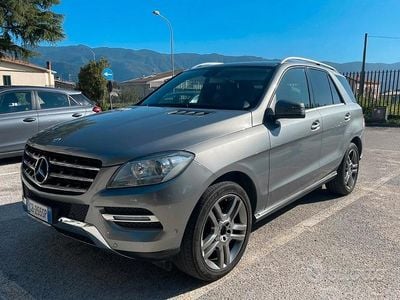 Usata Mercedes ML250 204 CV (150 kW) 2013 Grigio SUV