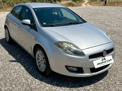 Usata Fiat Bravo 120 CV (88 kW) 2012 Grigio Utilitaria