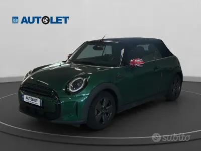 Usata Mini One Cabriolet Classic 136 CV (100 kW) 2022 Verde Cabrio