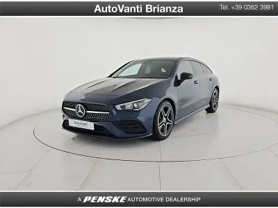 Usata Mercedes CLA200 Shooting Brake Premium 150 CV (110 kW) 2023 Blu/azzurro Station wagon