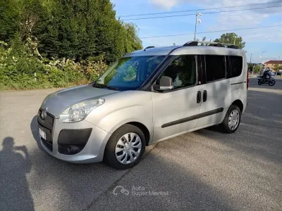 Usata Fiat Doblò Dynamic 105 CV (77 kW) 2011 Other Monovolume