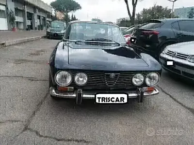Usata Alfa Romeo 2000 131 CV (96 kW) 1970 Blu Coupé