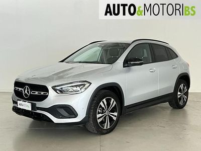 Usata Mercedes GLA200 150 CV (110 kW) 2022 Argento SUV