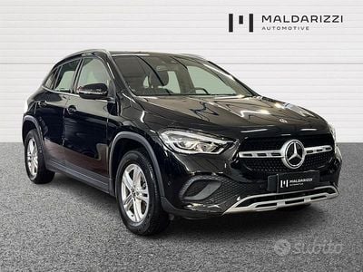 Usata Mercedes GLA180 116 CV (85 kW) 2023 Nero SUV