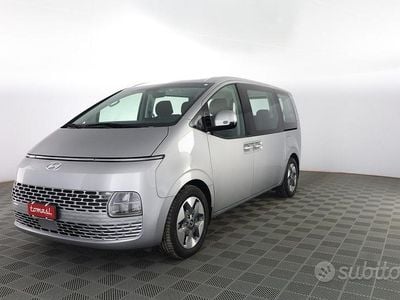 Usata Hyundai Staria 177 CV (130 kW) 2023 Grigio Monovolume