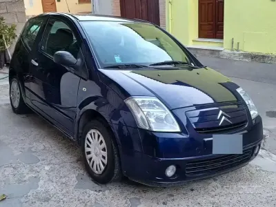 Occasion Citroën C2 68 ch (50 kW) 2006 Bleue Citadine