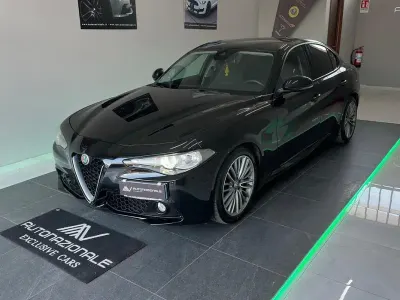 Usata Alfa Romeo Giulia Super 150 CV (110 kW) 2017 Nero Berlina