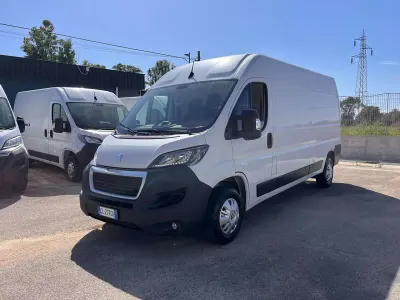 Usata Peugeot Boxer Premium 140 CV (102 kW) 2022 Bianco banchisa Furgone