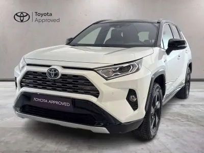 Usata Toyota RAV4 Hybrid Style 178 CV (130 kW) 2021 Bianco SUV
