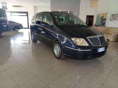 Usata Lancia Phedra 136 CV (100 kW) 2006 Grigio Monovolume