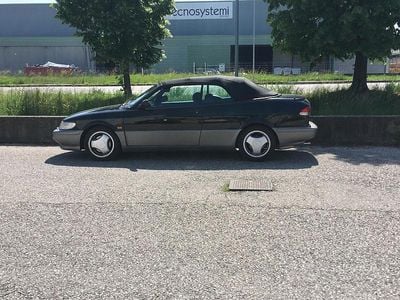 Usata Saab 900 Cabriolet Aero 185 CV (136 kW) 1996 Nero Cabrio