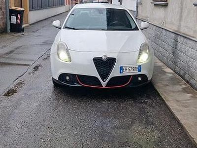 Usata Alfa Romeo Giulietta Distinctive 140 CV (102 kW) 2011 Utilitaria