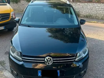 Usata VW Touran 150 CV (110 kW) 2012 Nero Monovolume