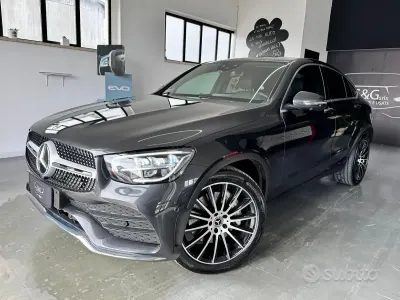 Usata Mercedes GLC300 Premium 245 CV (180 kW) 2020 Grigio SUV