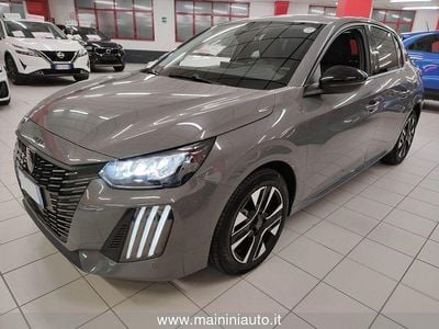 Usata Peugeot 208 Allure+ 101 CV (74 kW) 2025 Grigio scuro Utilitaria