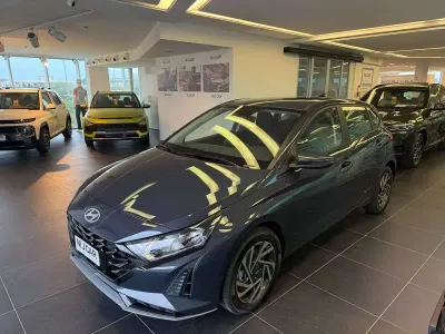 Nuova Hyundai i20 90 CV (66 kW) 2026 Aurora grey Utilitaria