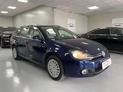 Usata VW Golf VI Highline 105 CV (77 kW) 2010 Blu/azzurro Utilitaria