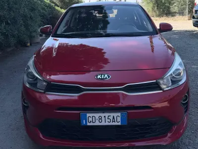 Usata Kia Rio GT-Line 101 CV (74 kW) 2021 Rosso Berlina
