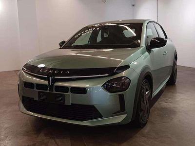 Nuova Lancia Ypsilon 101 CV (74 kW) 2025 Verde giada Utilitaria