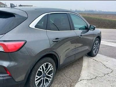 Usata Ford Kuga 225 CV (165 kW) 2021 SUV