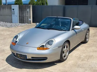 Usata Porsche 911 Carrera Cabriolet 300 CV (220 kW) 2000 Grigio Cabrio