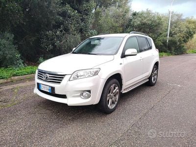 Usata Toyota RAV4 150 CV (110 kW) 2011 Bianco SUV