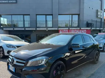 Begagnad Mercedes A200
