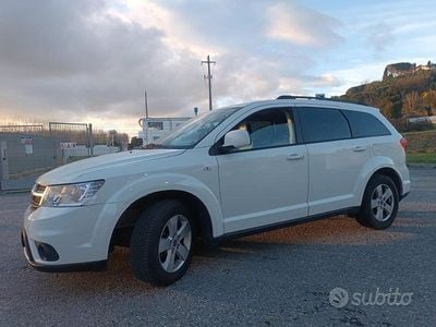 Usata Fiat Freemont 140 CV (102 kW) 2011 Bianco SUV