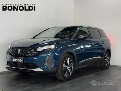 Usata Peugeot 5008 Allure 131 CV (96 kW) 2024 Blu SUV
