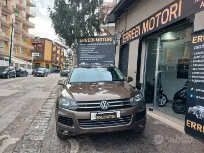 Usata VW Touareg 280 CV (205 kW) 2011 Marrone SUV