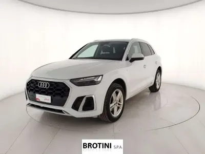 Usata Audi Q5 S-Line 204 CV (150 kW) 2021 Bianco SUV